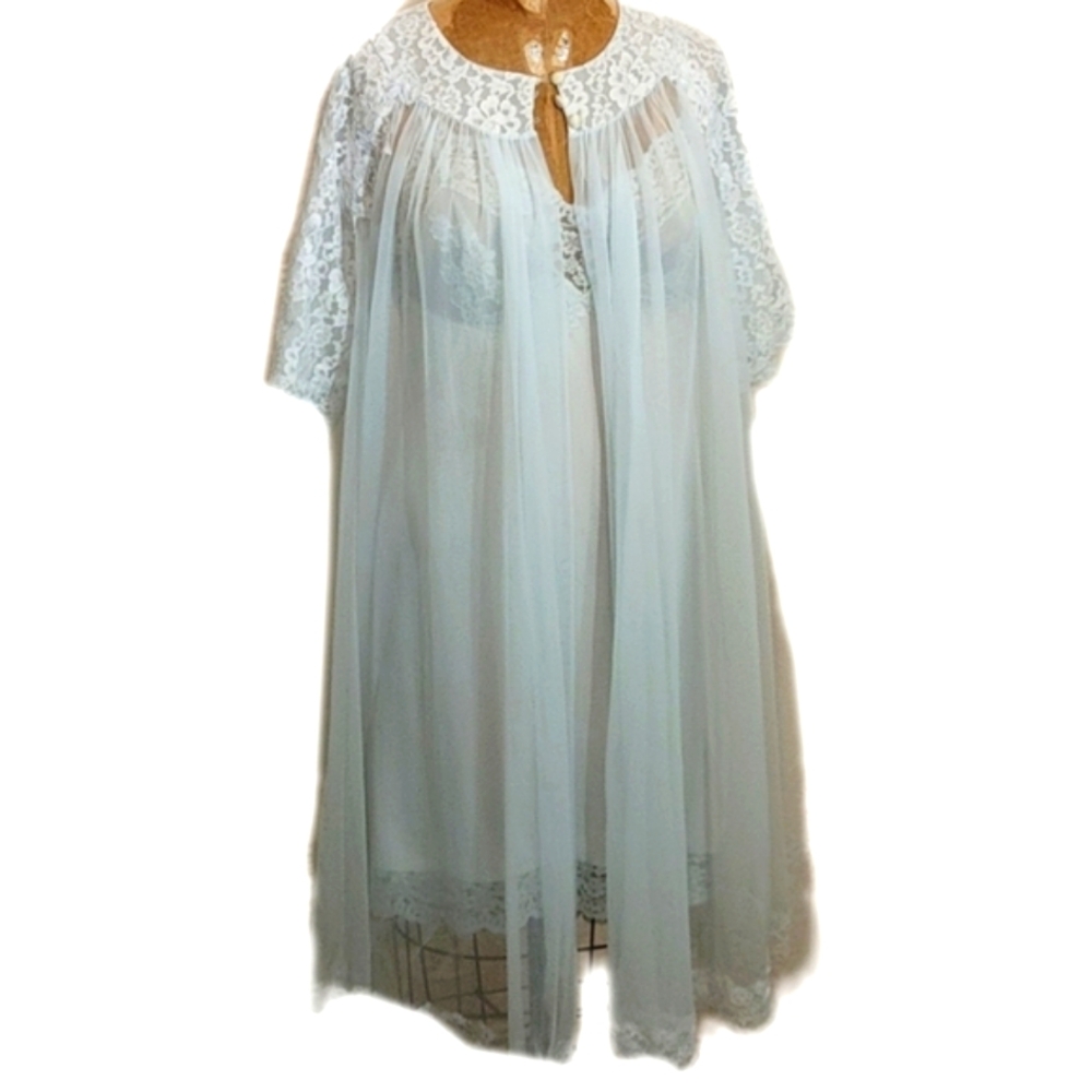 Vintage Shadowline Robe lace sleeves Palest blue